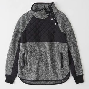 Abercrombie & Fitch Sweater
